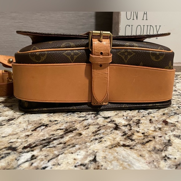 Authentic Louis Vuitton Cartouchiere PM Crossbody Bag - Picture 4 of 13